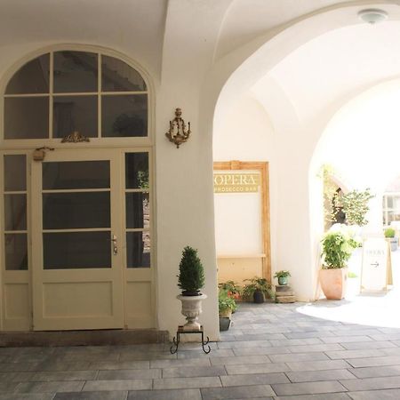 Madam S Boa Appartement Banská Štiavnica Buitenkant foto
