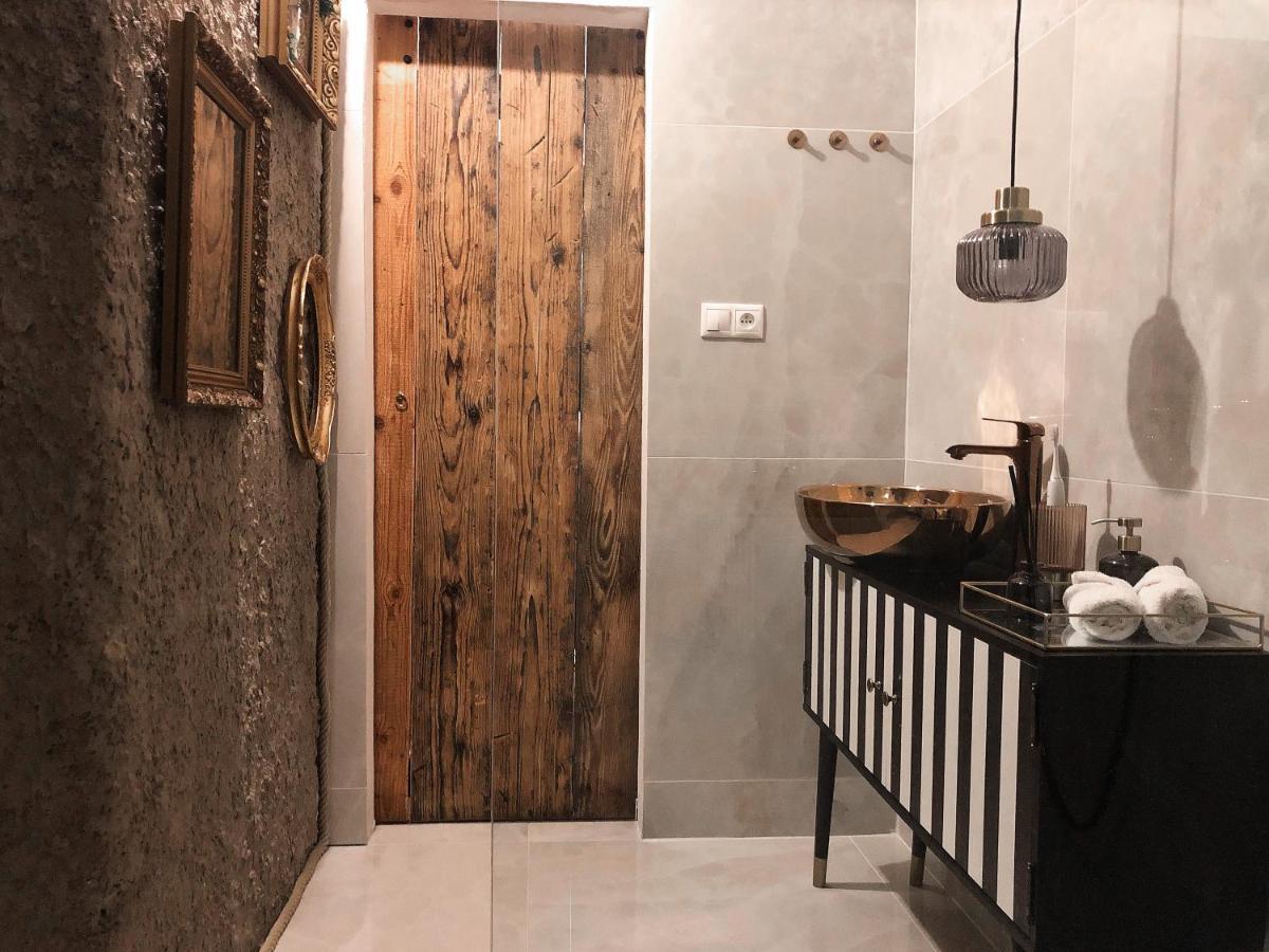 Madam S Boa Appartement Banská Štiavnica Buitenkant foto