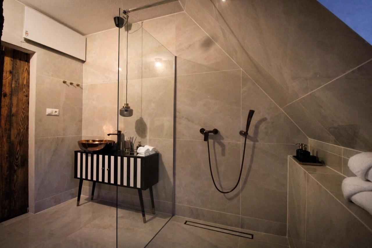 Madam S Boa Appartement Banská Štiavnica Buitenkant foto