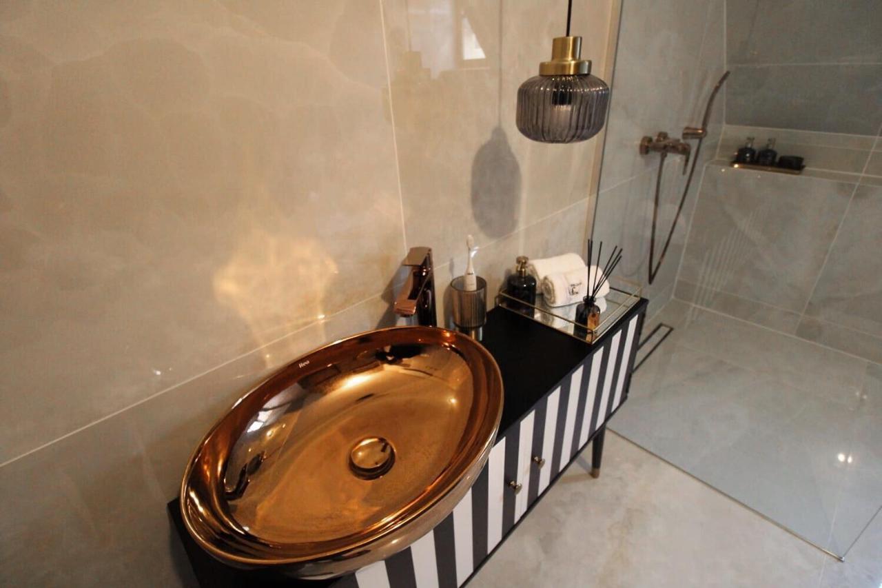 Madam S Boa Appartement Banská Štiavnica Buitenkant foto