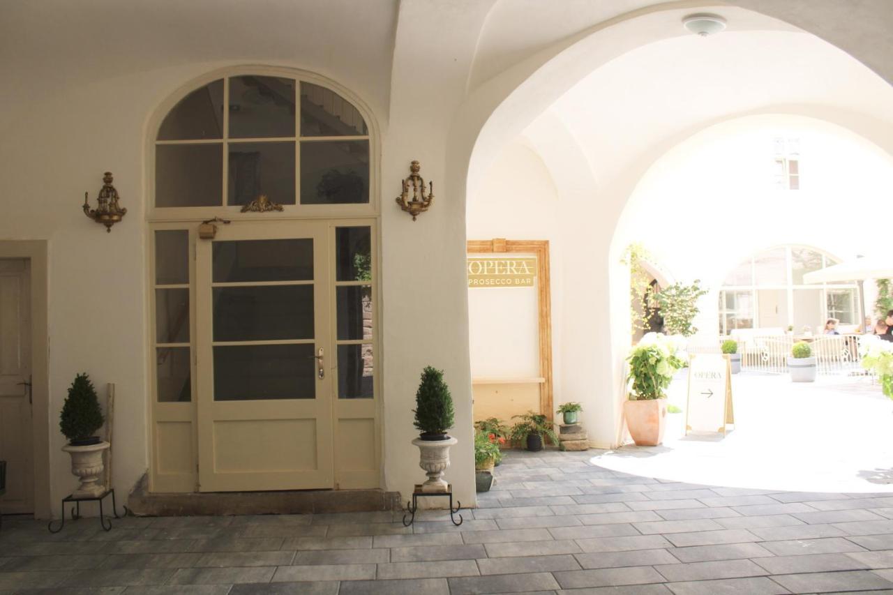 Madam S Boa Appartement Banská Štiavnica Buitenkant foto